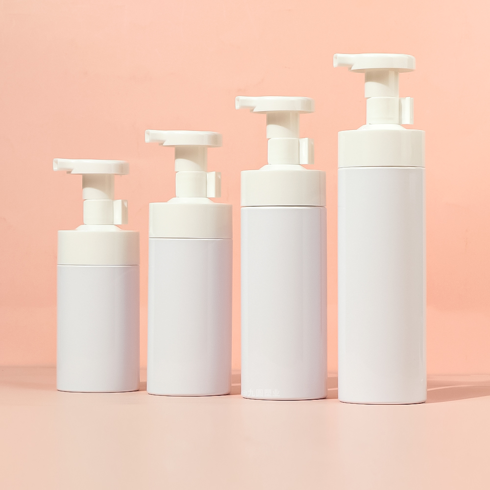 Nuova bottiglia in schiuma di plastica bianca da 200 ml con clip