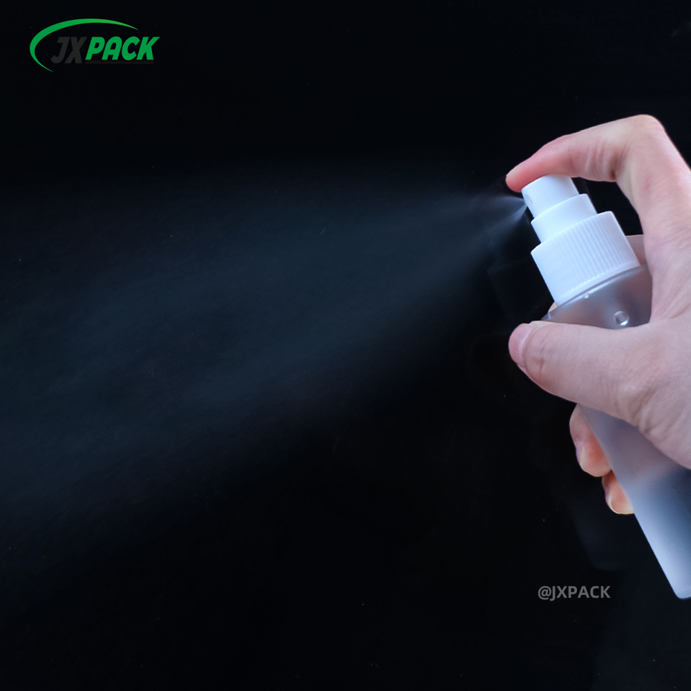 Flacone spray in plastica PET per il confezionamento di spray alcolici